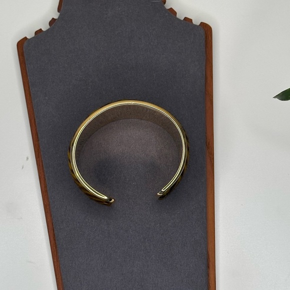 Tod’s Tiger Stripe Pony Hair Cuff Bracelet | Gold Studded Statement Bangle - Picture 6 of 10